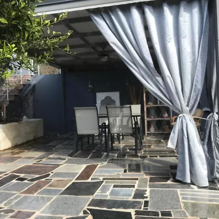 Appartement Der Liebe Agia Pelagia (Crete)
